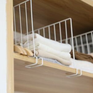 Adjustable Wire Closet Shelf Divider